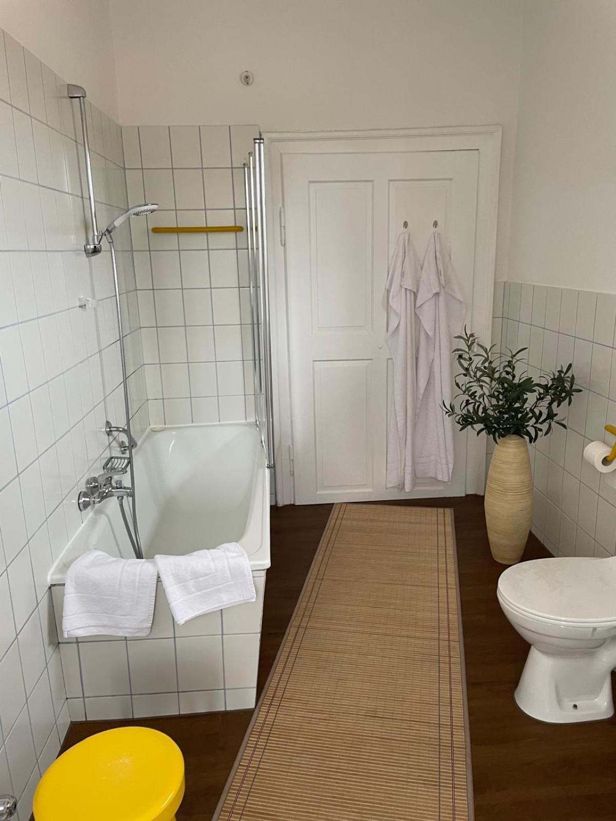 Il Castello Hotel Haiming Kültér fotó